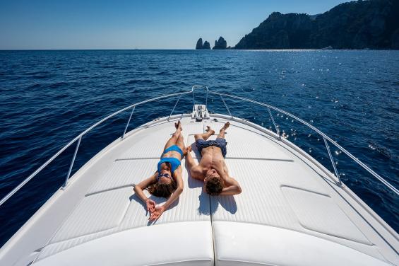 Tour in barca dell'isola di Capri-1